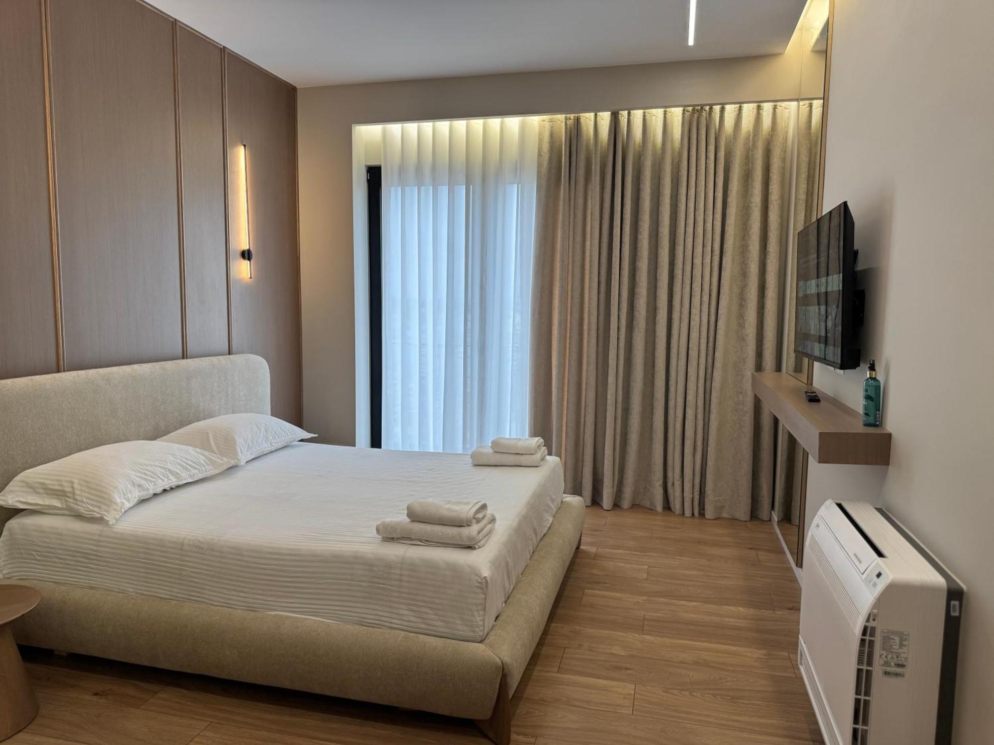 Square Inn Garden Aparthotel Tirana Exterior photo